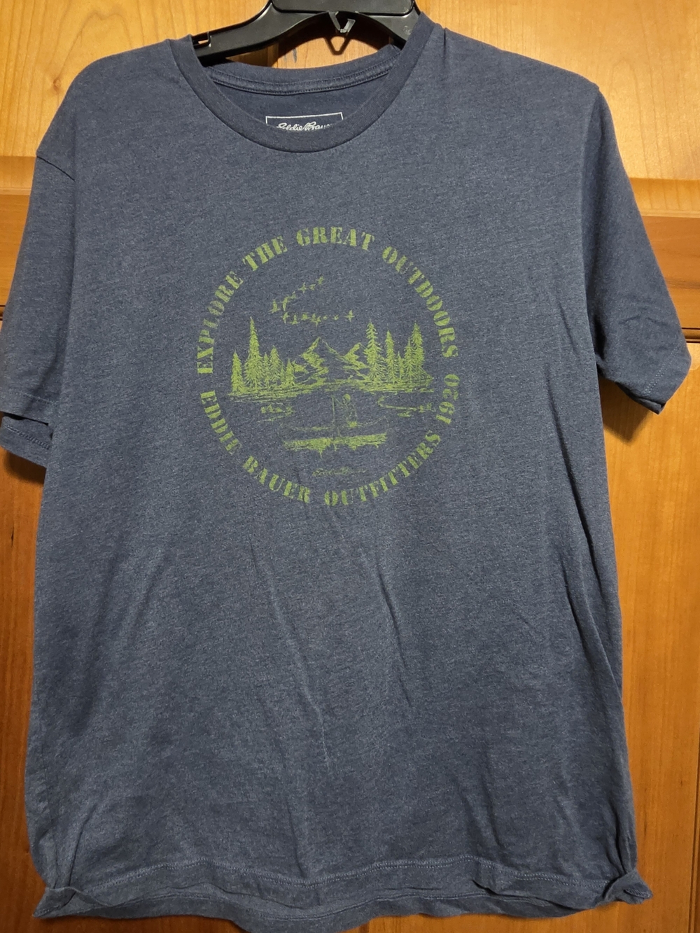 Eddie Bauer Graphic Short Sleeve Tee Size Medium